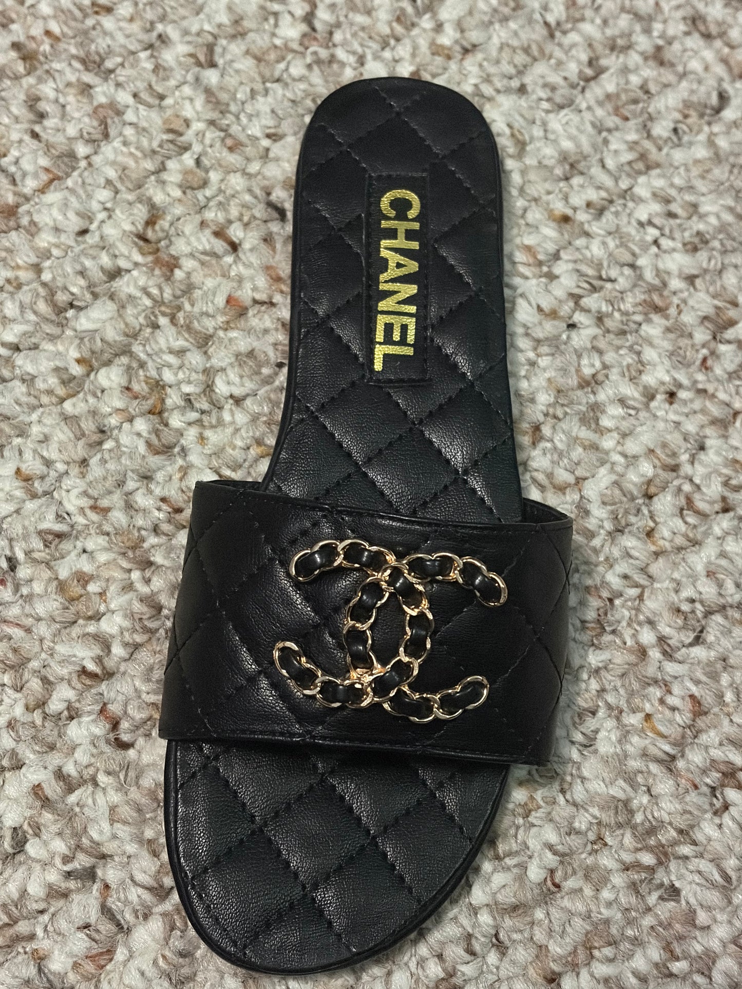 Nelly black sandals