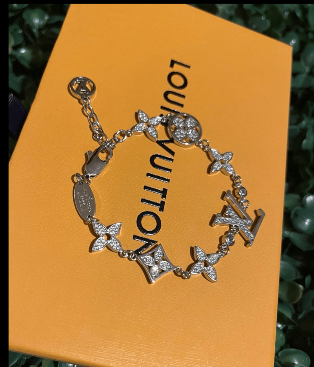 Louie Charm Silver