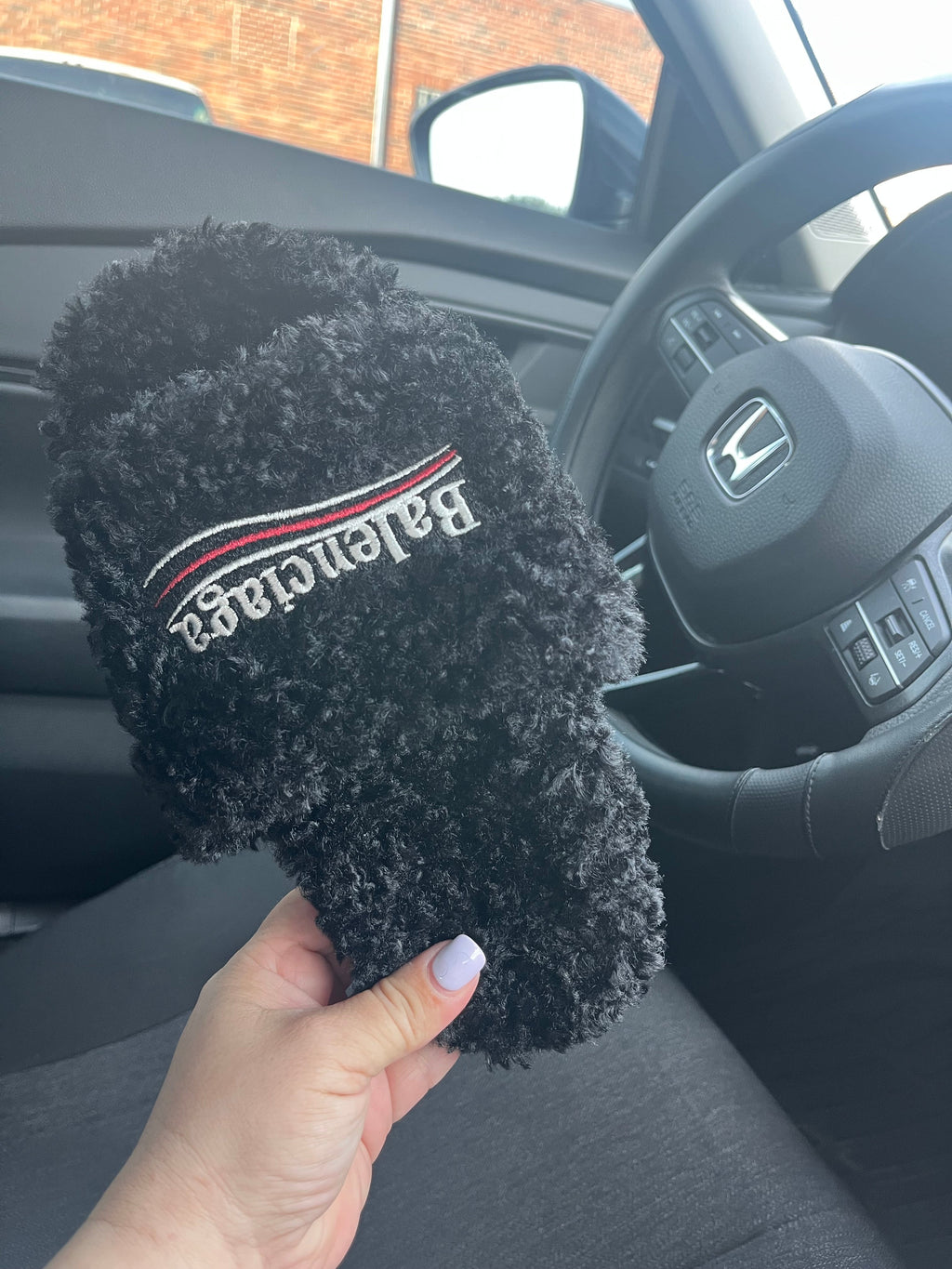 Black balen slides
